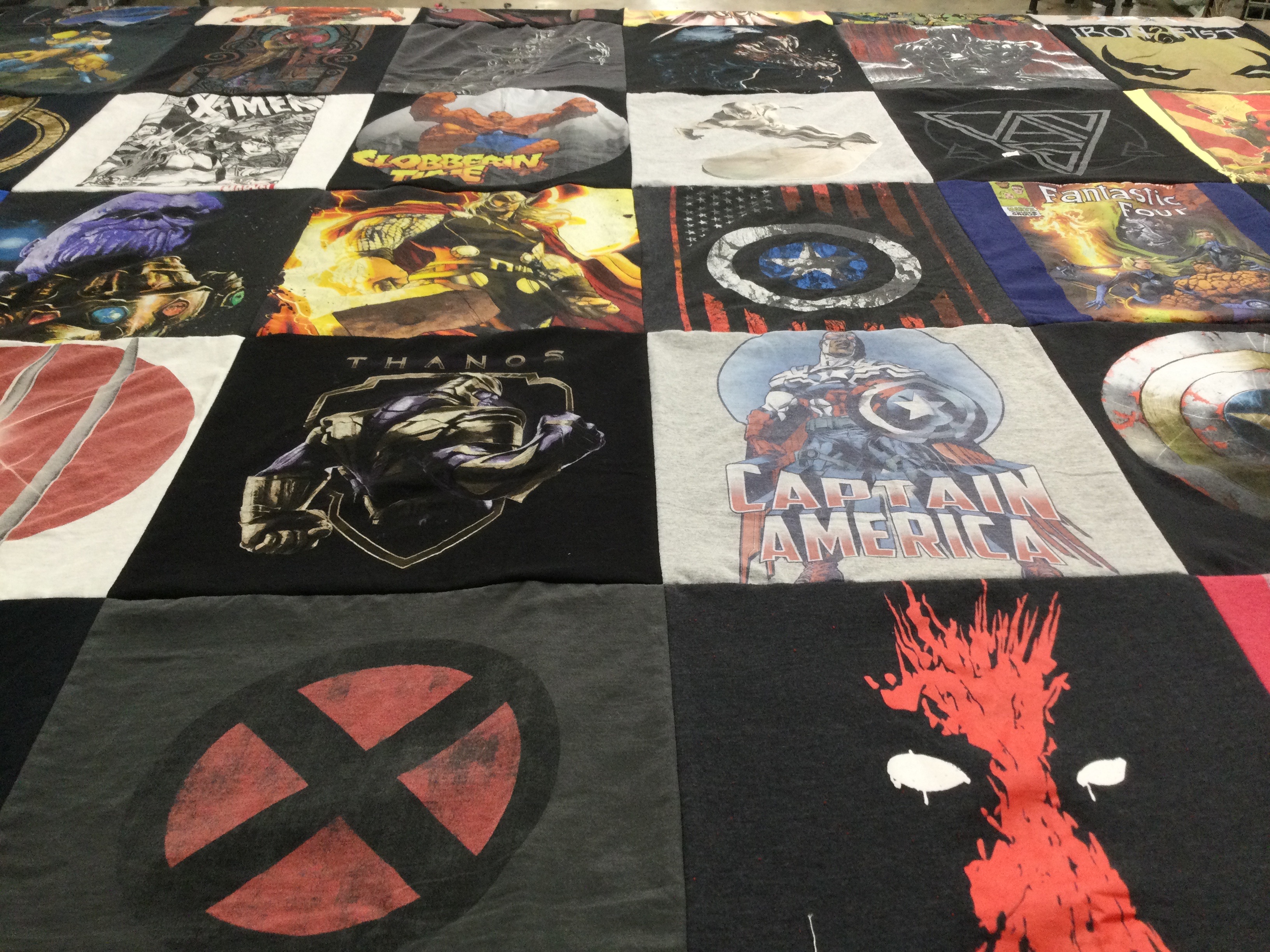 T-shirt quilt with comics, superheroes themes by Andrea from NV