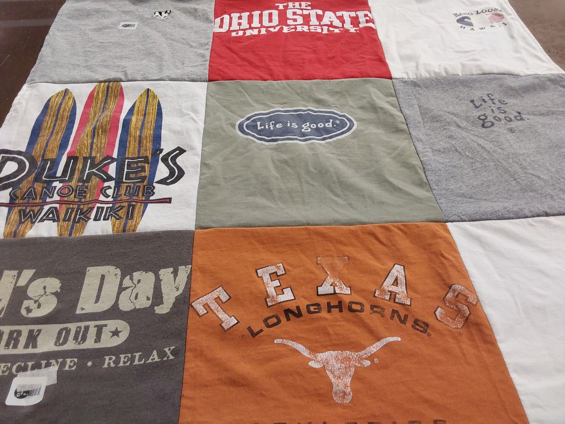T-shirt quilt featuring texas longhorns by Kristin from TX