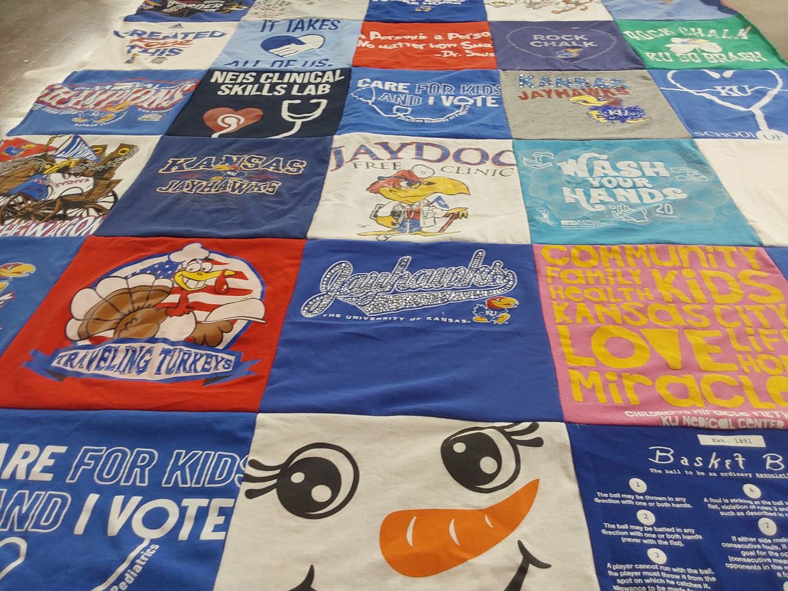 T-shirt quilt featuring jayhawks by Lisa from KS