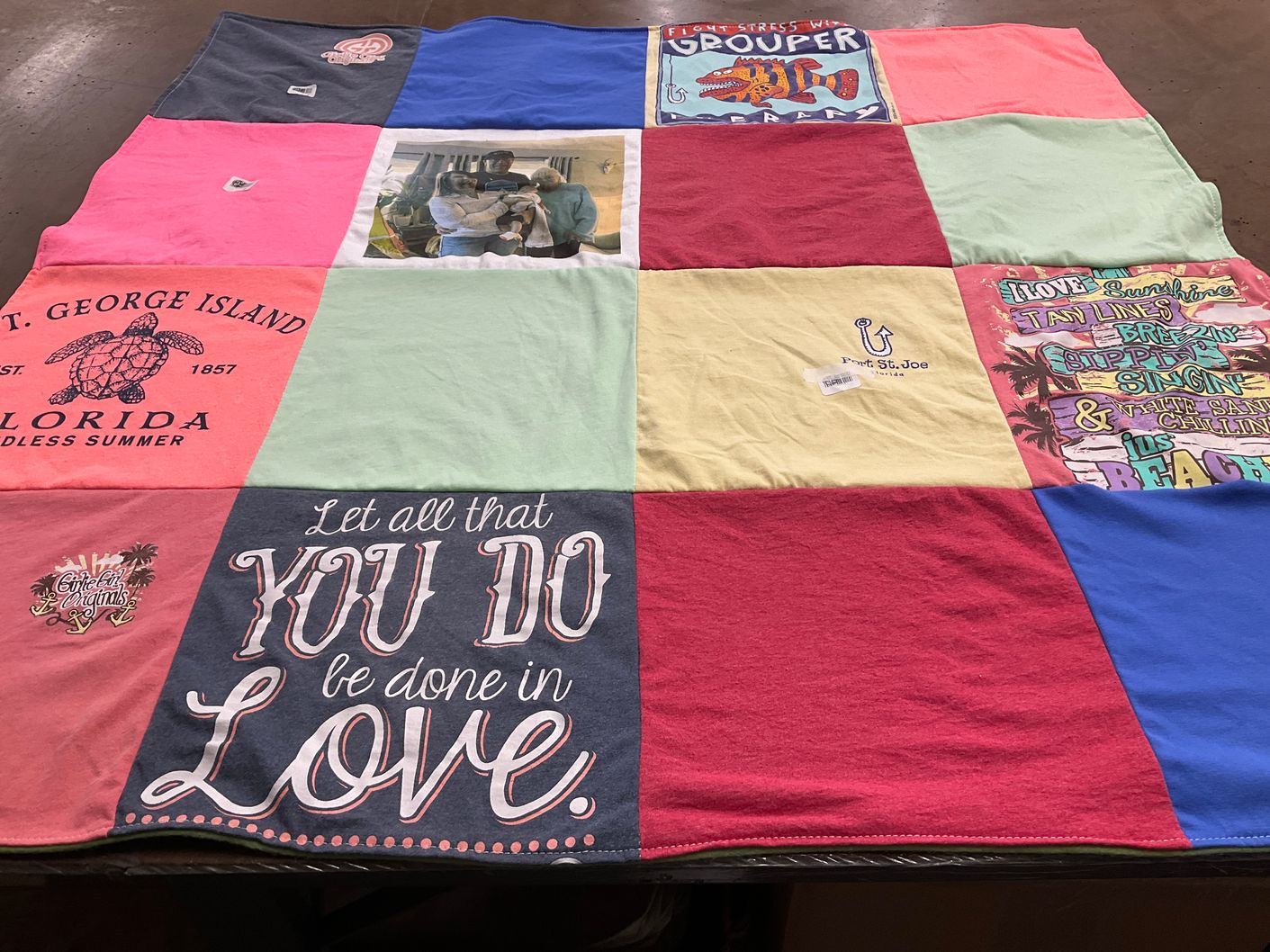 T-shirt quilt with beach activities, vacation themes by Holly from AR