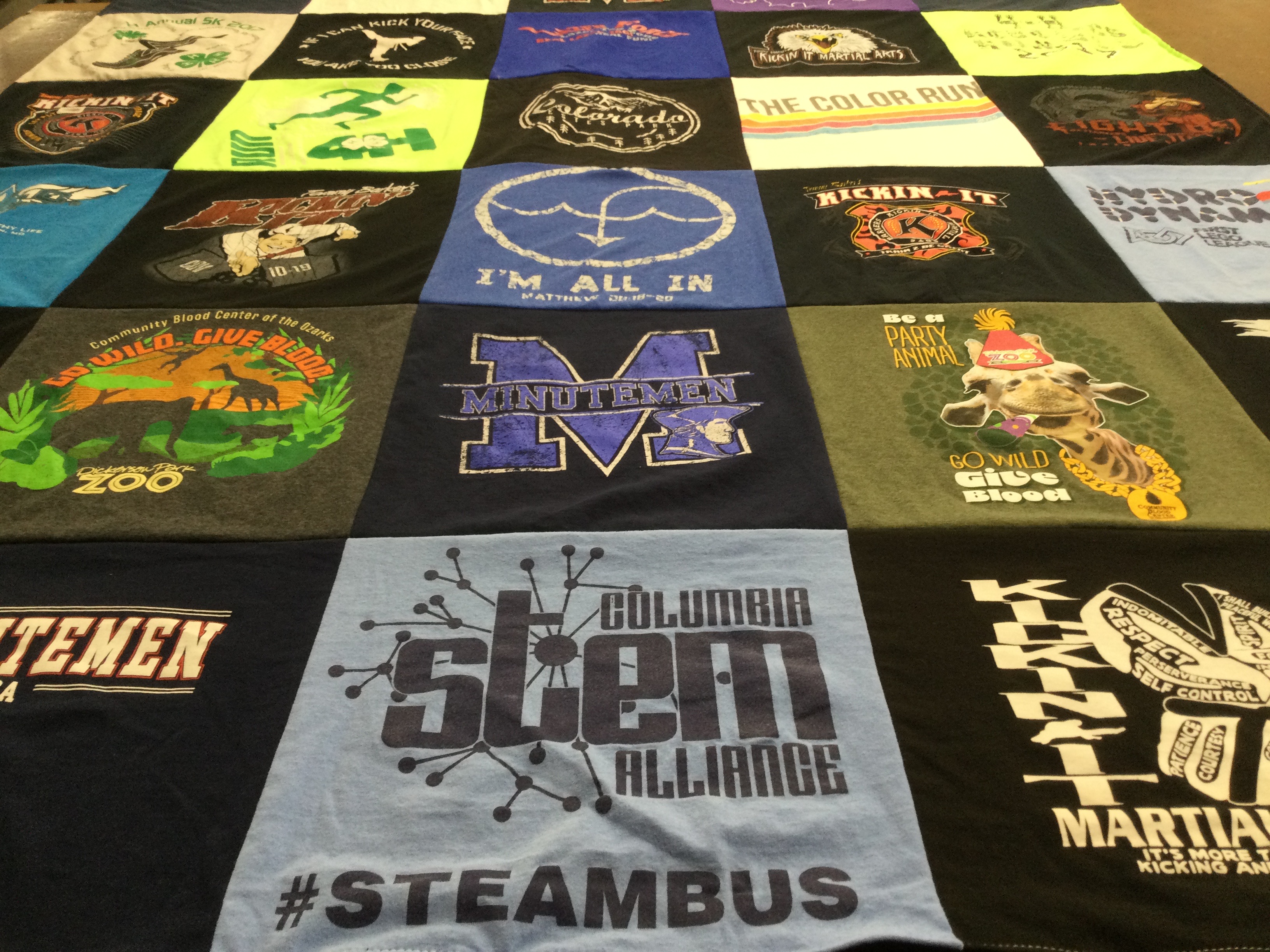 T-shirt quilt featuring minutemen by Nicole from MO