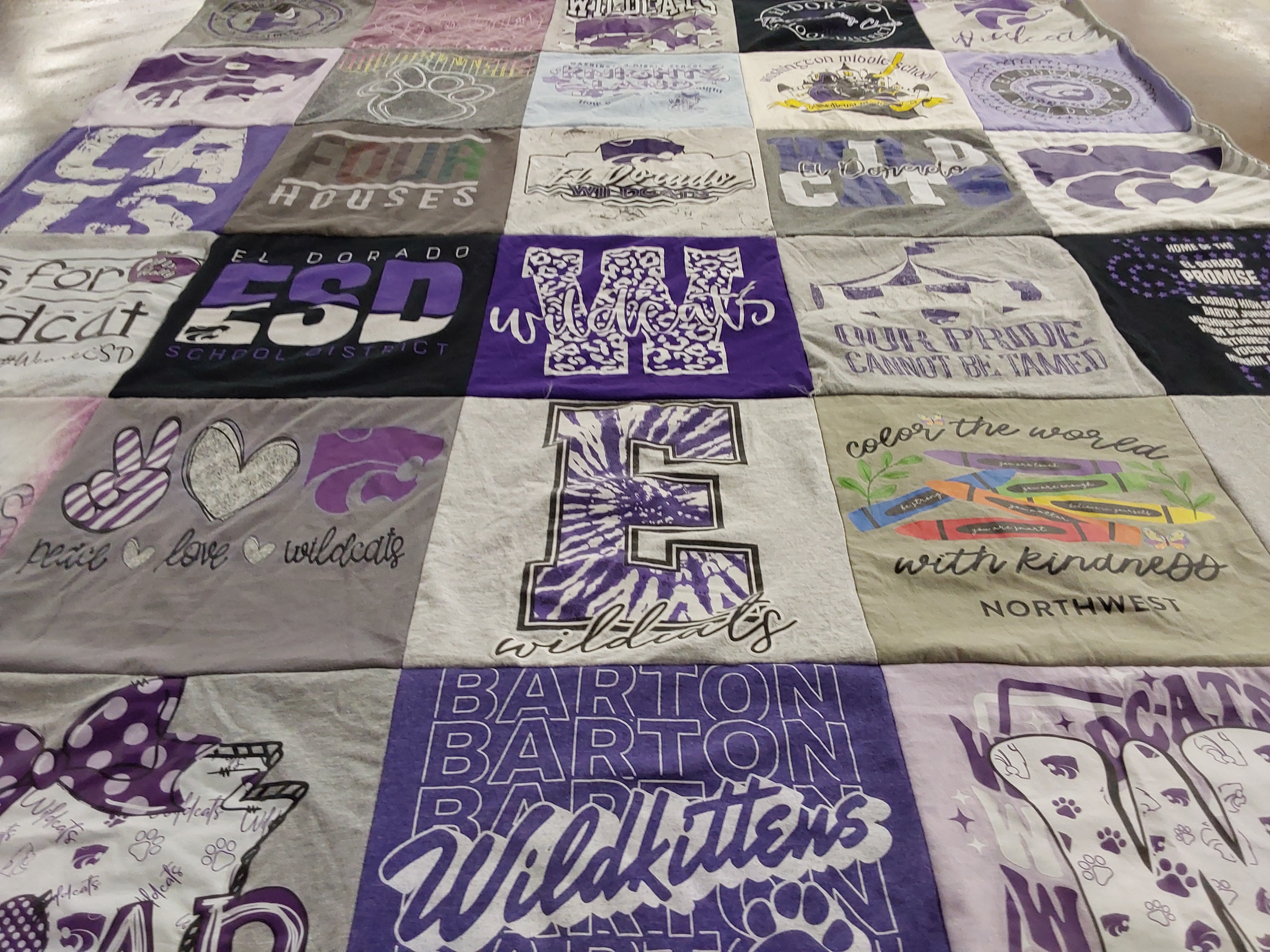 T-shirt quilt featuring wildcats, wildkittens by Holly from MS