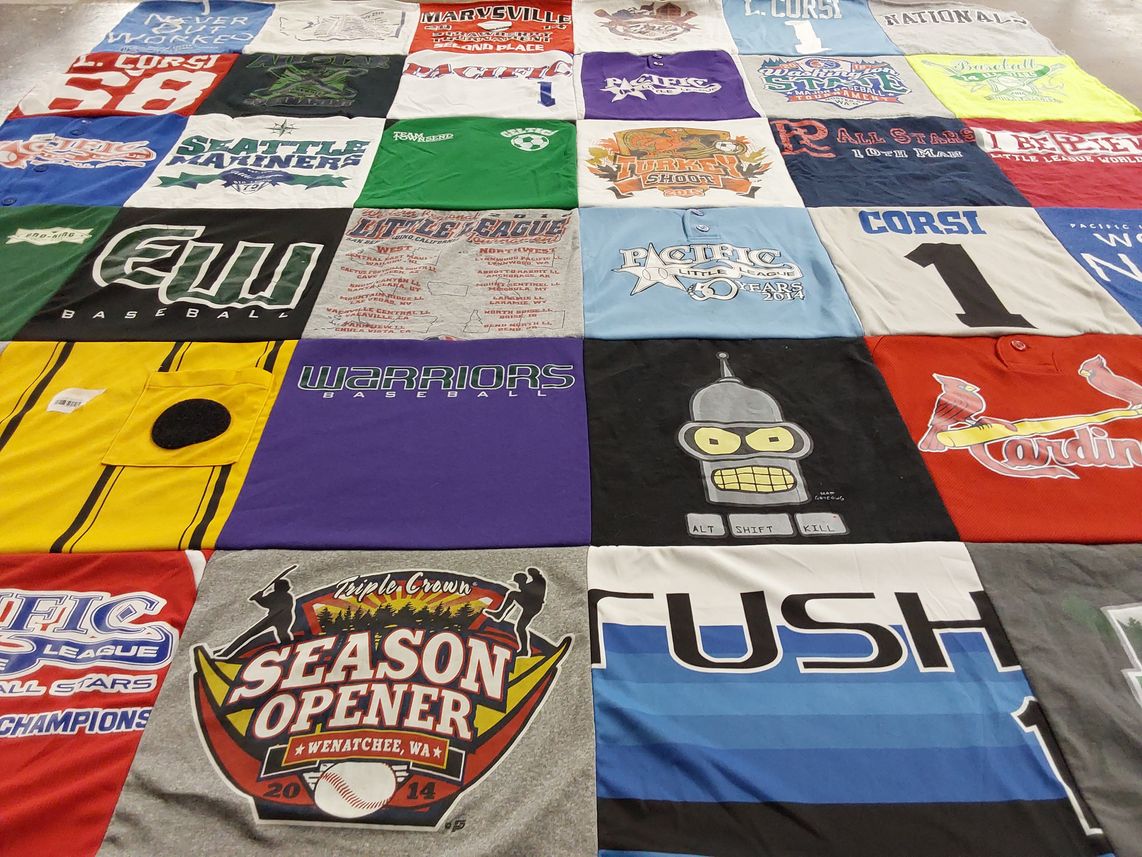 T-shirt quilt featuring seattle mariners, warriors baseball by ROBLEY from WA