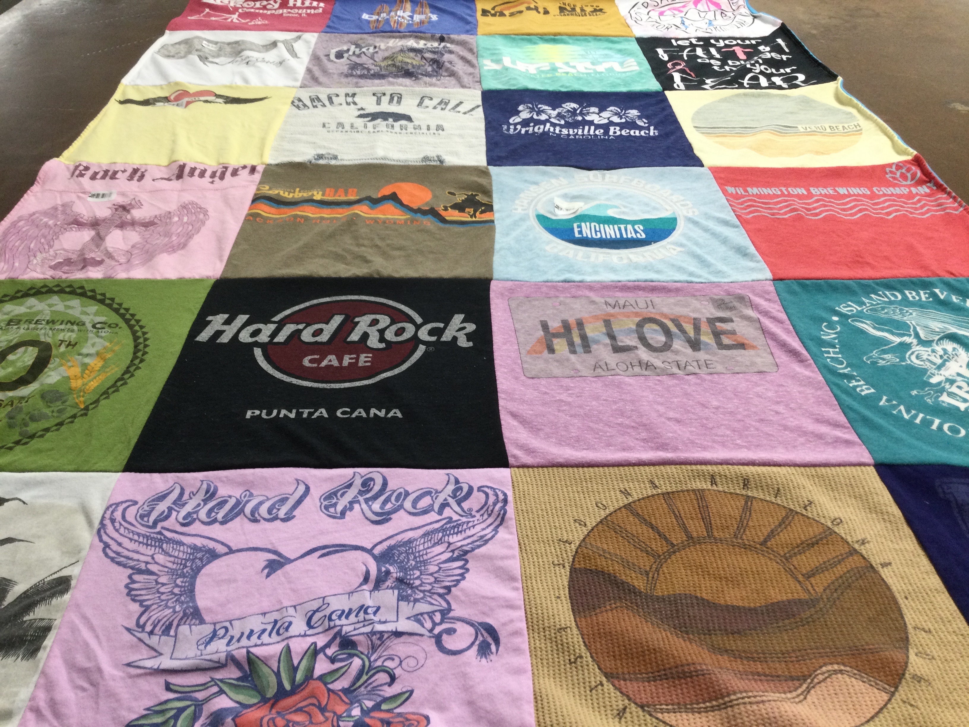 T-shirt quilt with travel, beach themes by Kim from IL