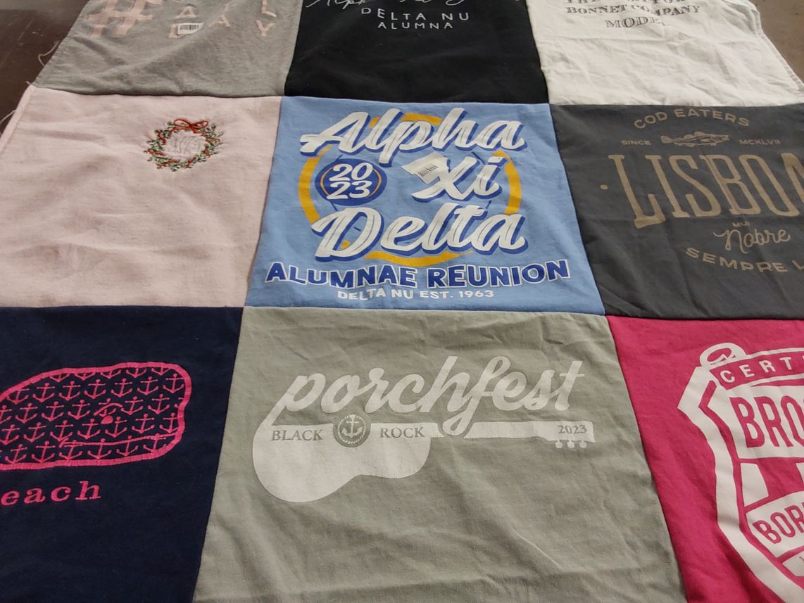 T-shirt quilt from delta nu sorority by Jesuina from CT