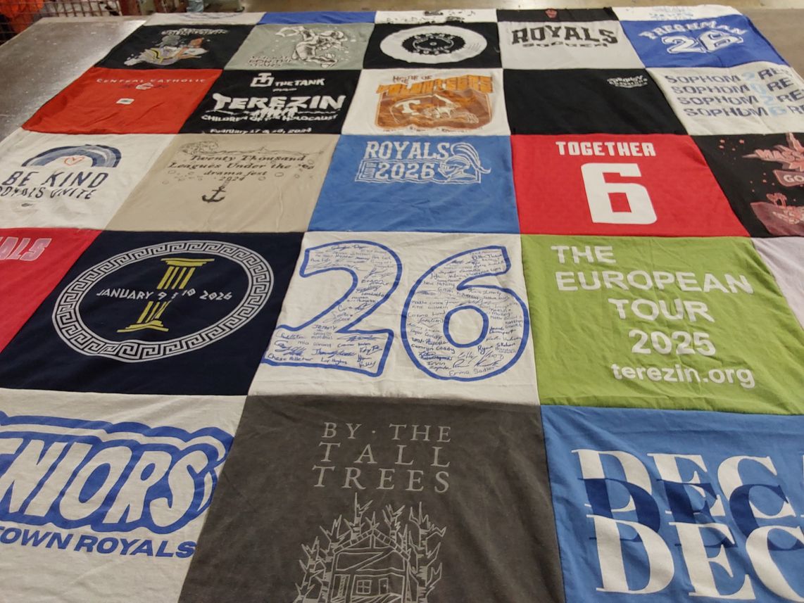T-shirt quilt featuring the royals by Marie from MA