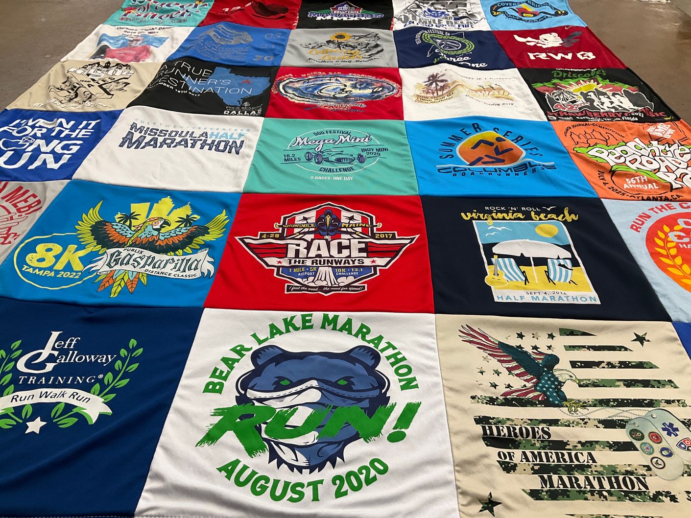 T-shirt quilt with running, marathons themes by Cynthia from FL