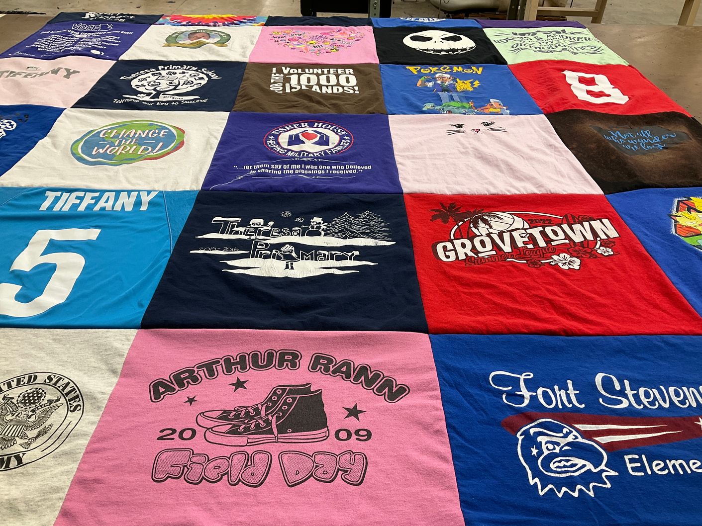 T-shirt quilt from theresa primary school, fort stevenson elementary school by Jessica from GA