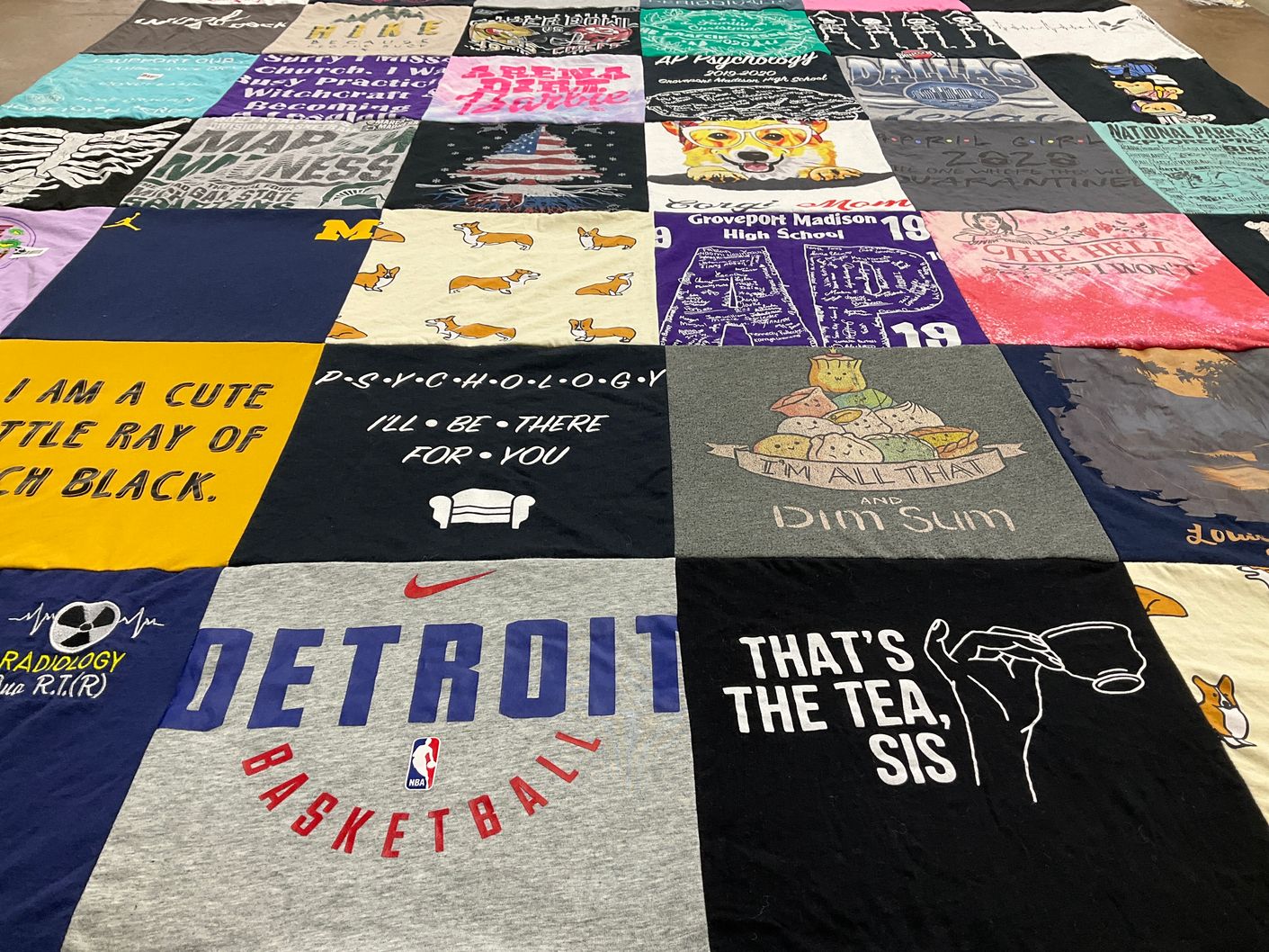 T-shirt quilt featuring detroit pistons by Anastasia from OH