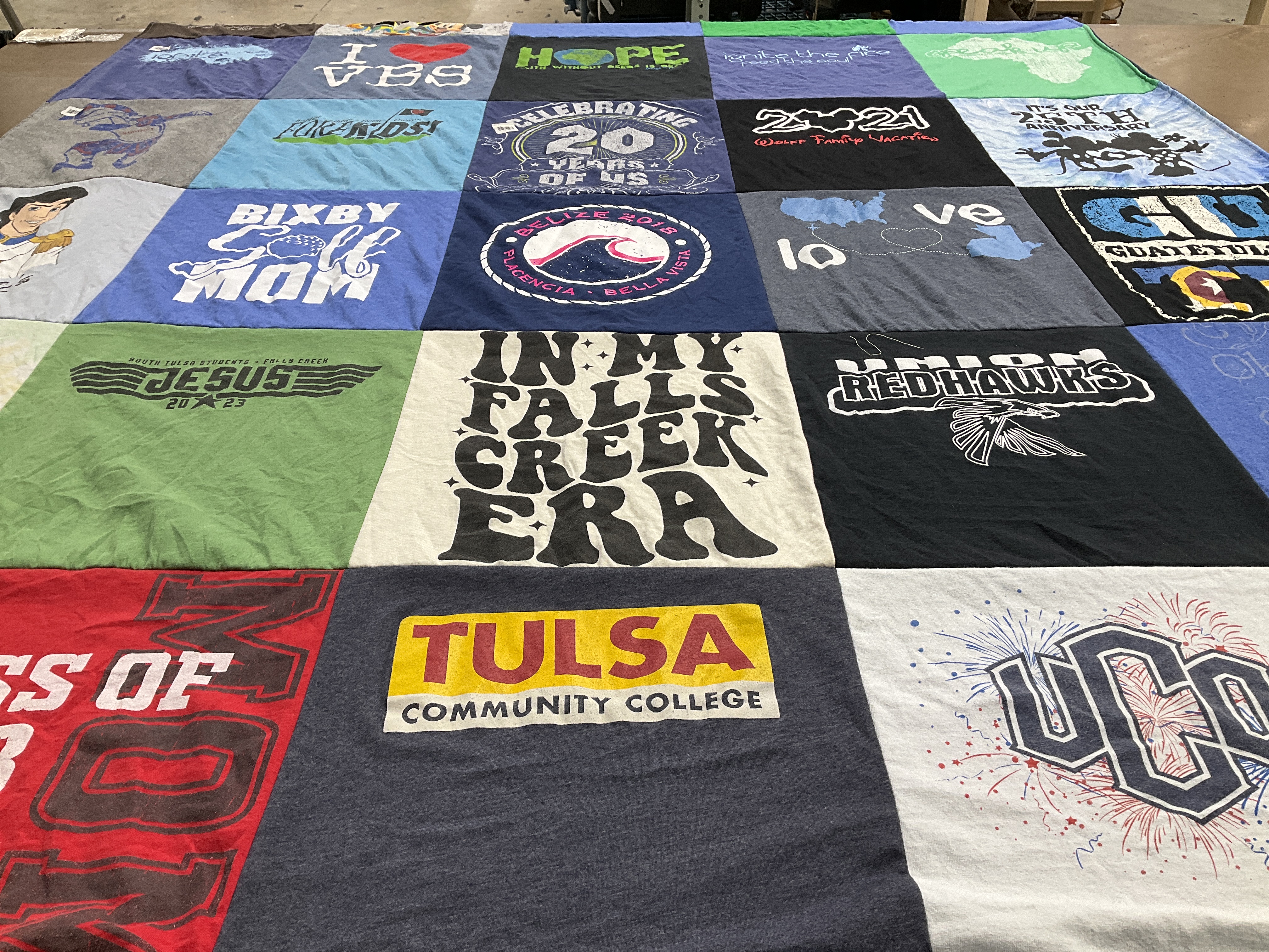 T-shirt quilt featuring union high school redhawks by Shiloh from OK