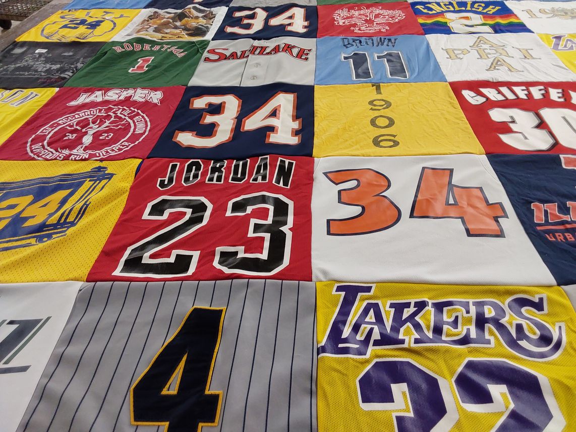 T-shirt quilt featuring los angeles lakers by Jasen from UT