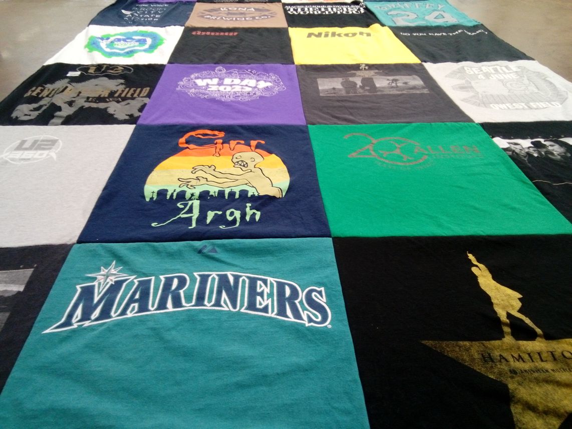 T-shirt quilt featuring seattle mariners by Sam from WA