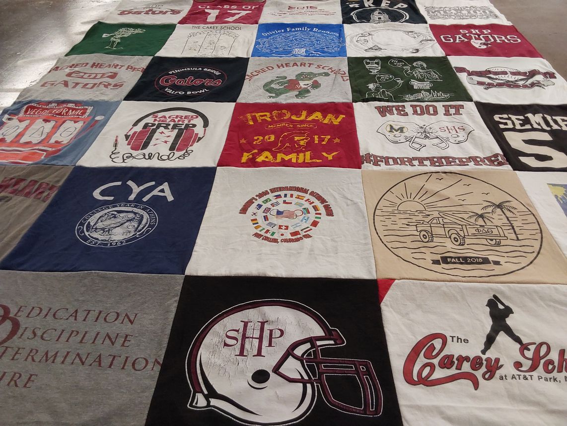 T-shirt quilt featuring gators, trojan by K from CA