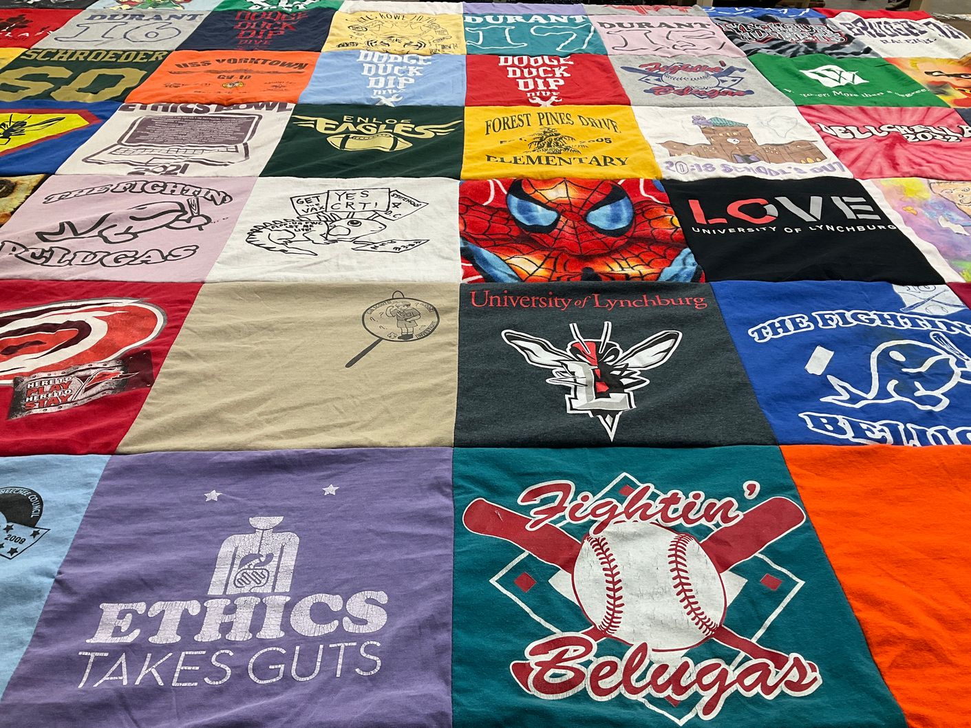 T-shirt quilt featuring the fighting belugas, belugas by Jack from NC