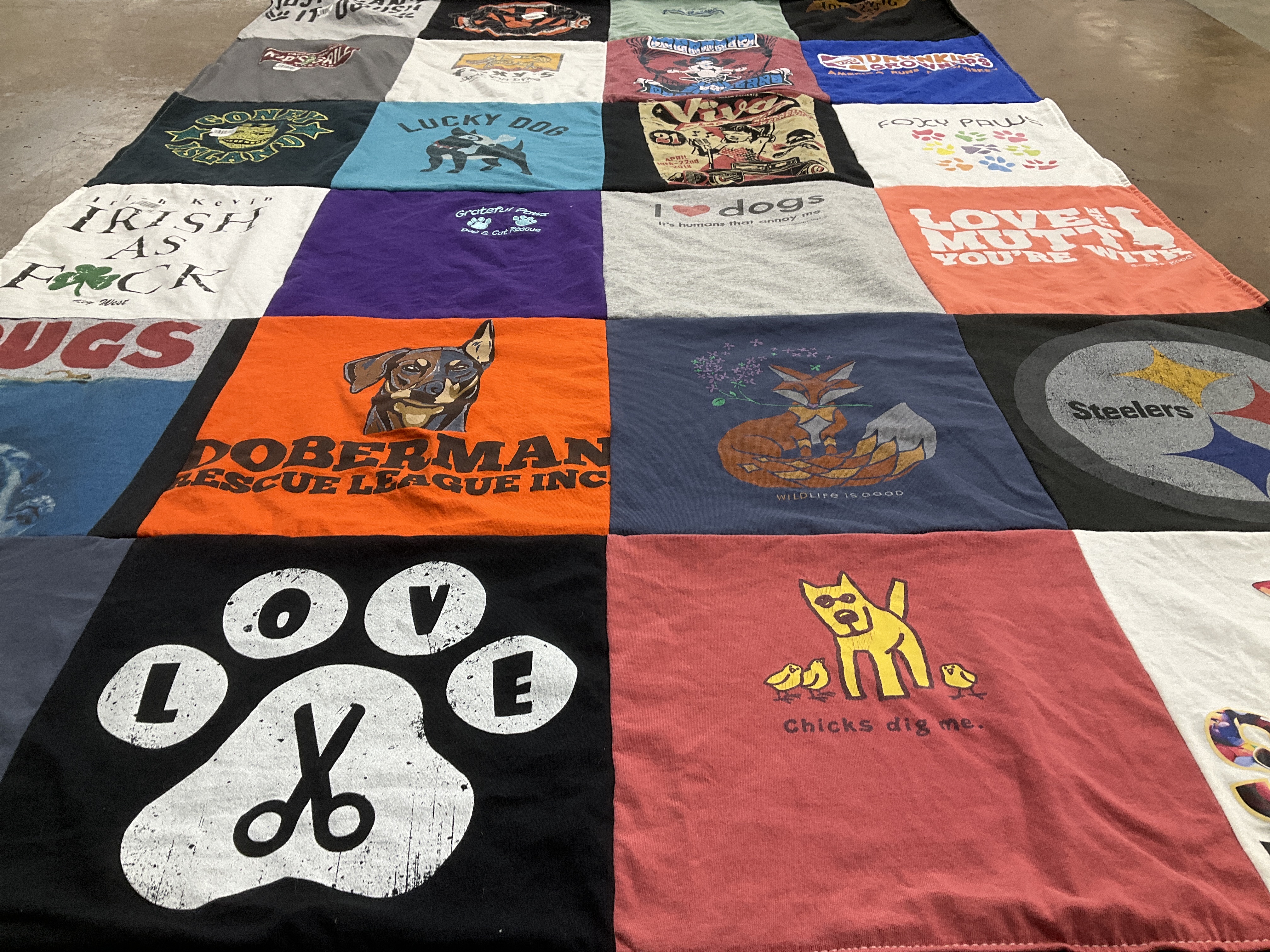T-shirt quilt with dogs, animal rescue themes by Tami from FL