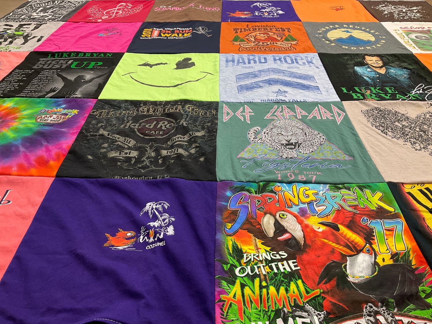 T-shirt quilt with music, concerts themes by Jacqueline from MI