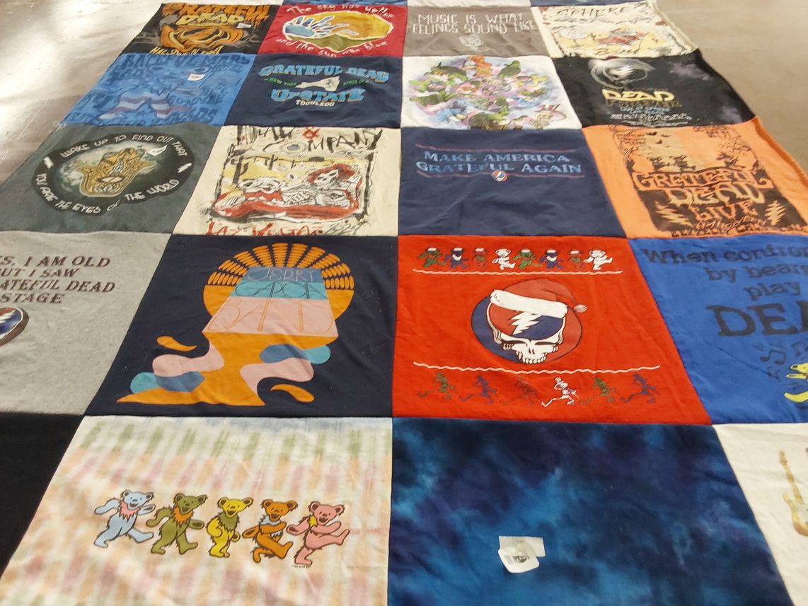 T-shirt quilt with music, grateful dead themes by Howard from NJ