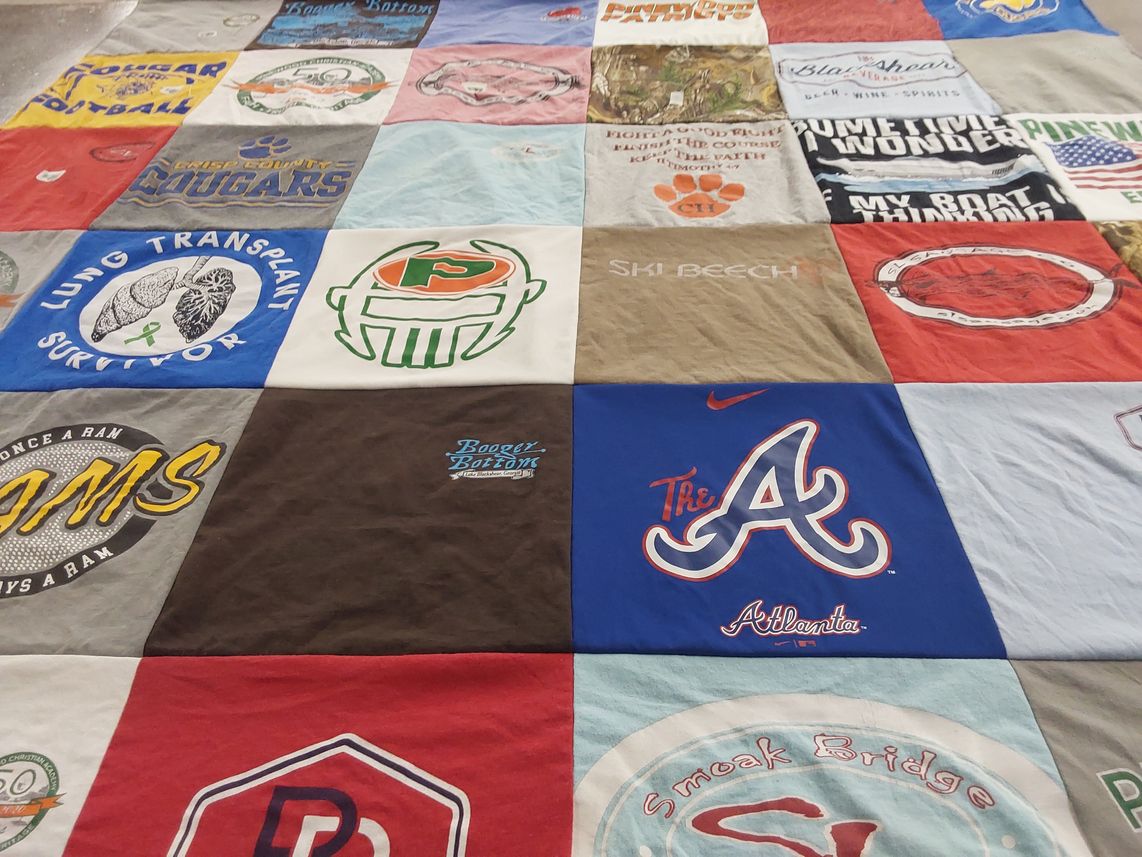 T-shirt quilt featuring atlanta braves by Whitney from GA