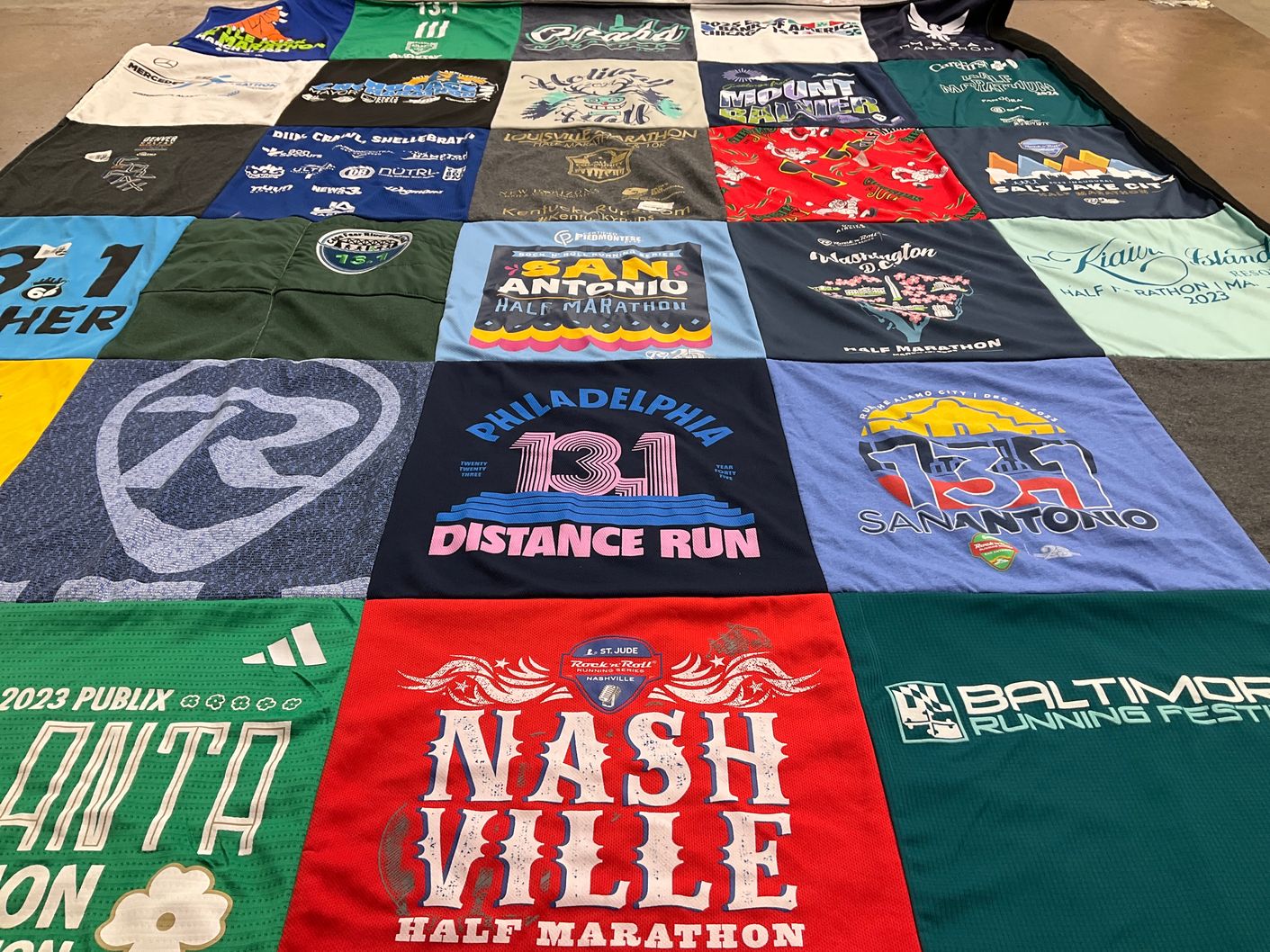 T-shirt quilt with running, marathons themes by Kenneth from GA