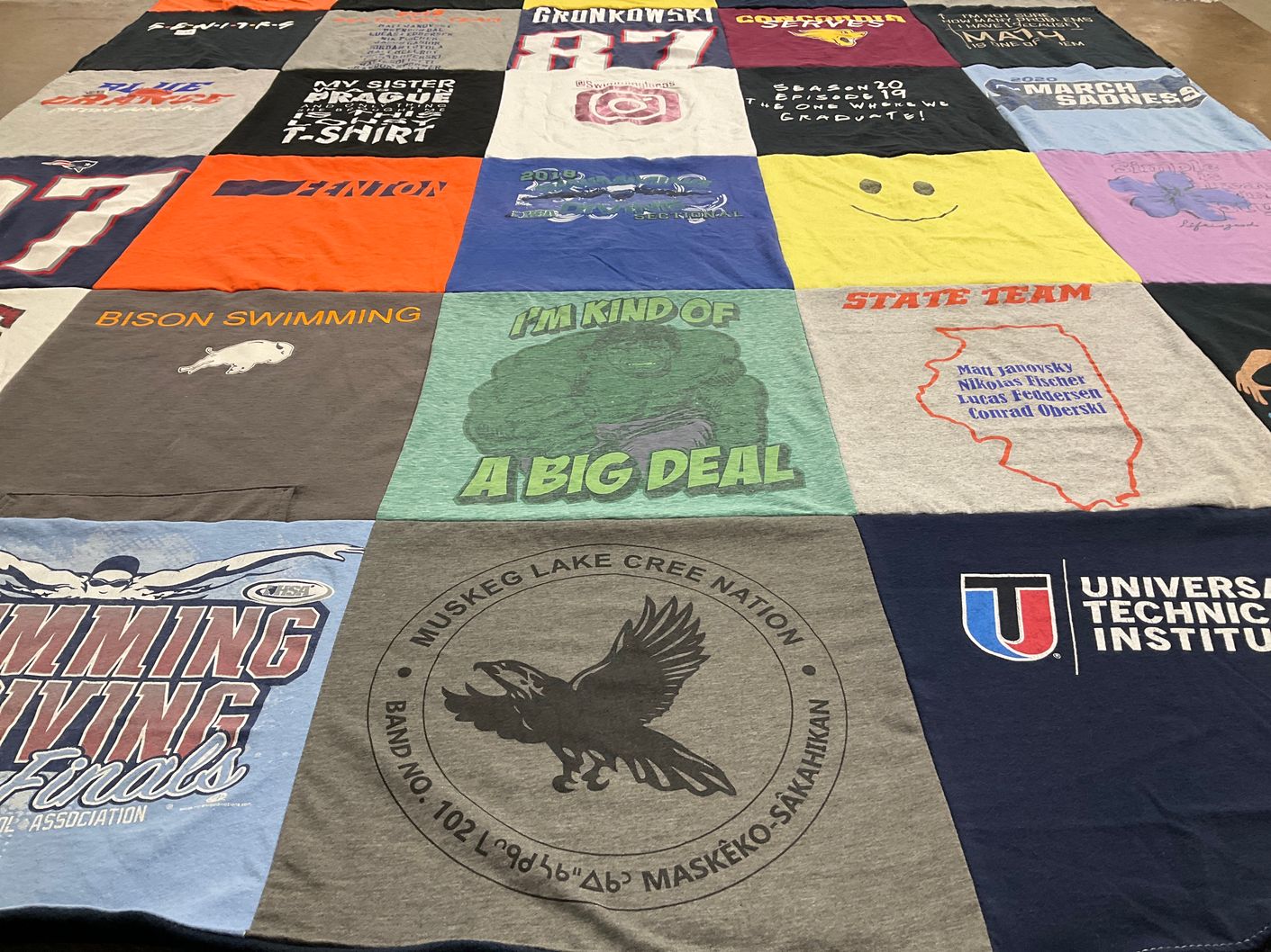 T-shirt quilt featuring state team by Susan from IL