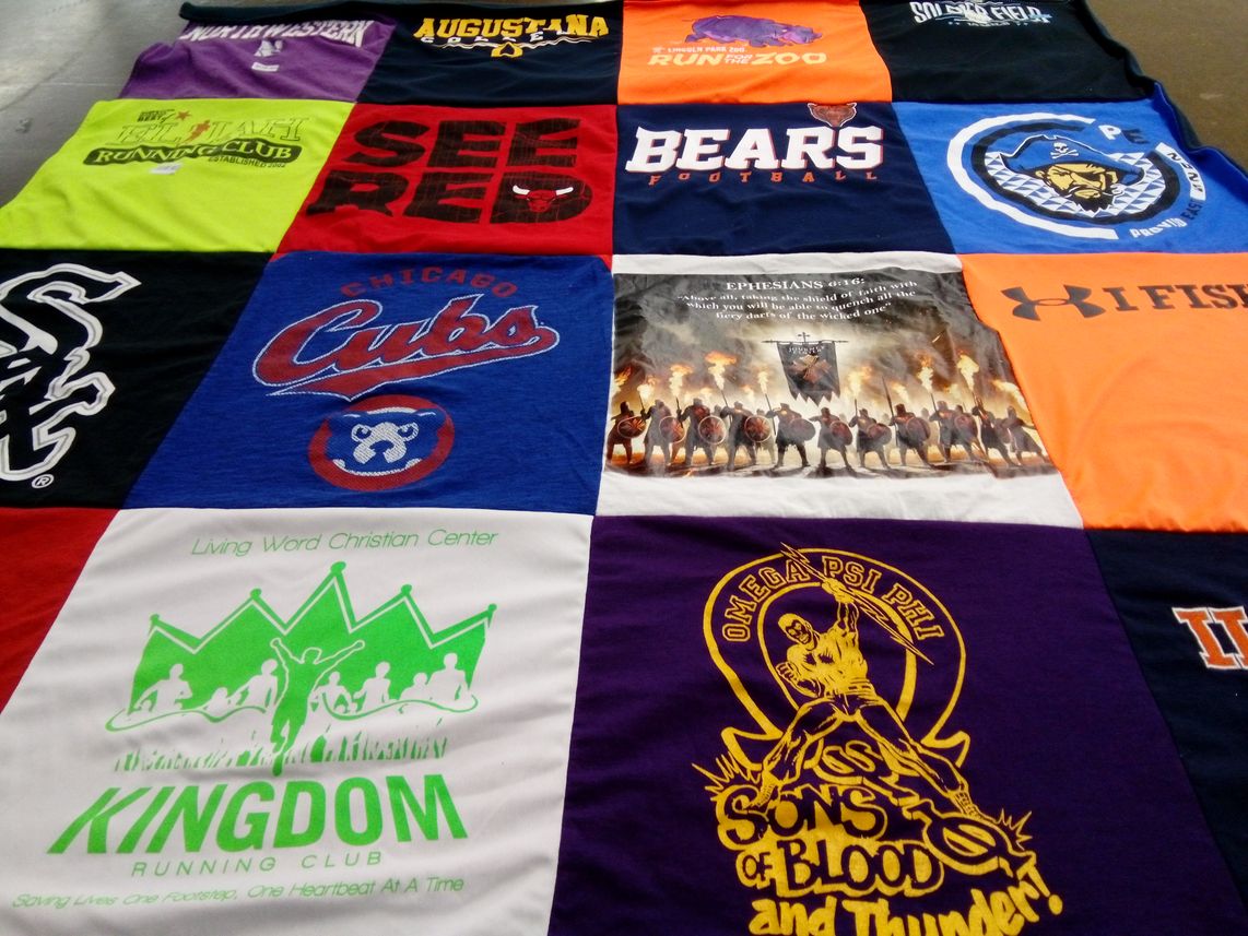 T-shirt quilt featuring chicago cubs, chicago bears by Bradley from IL
