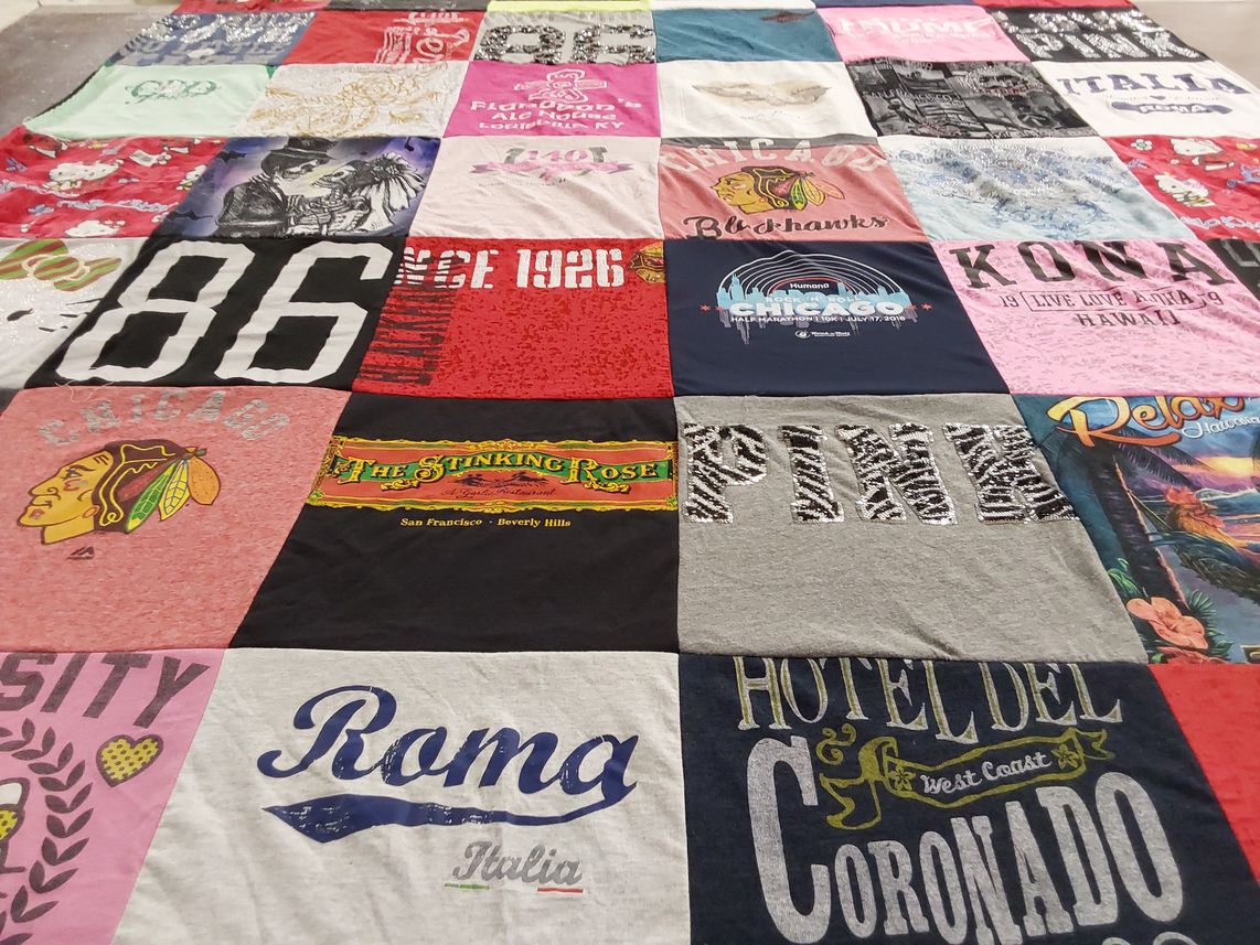 T-shirt quilt featuring chicago blackhawks by Linda from IL
