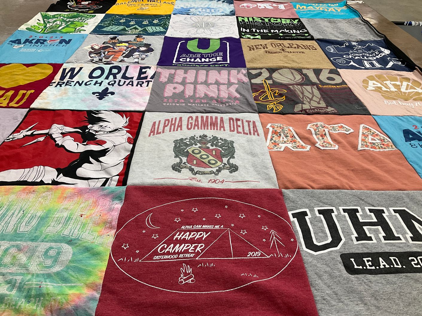 T-shirt quilt from baldwin wallace university, university of hawaii at manoa by Hanna from OH