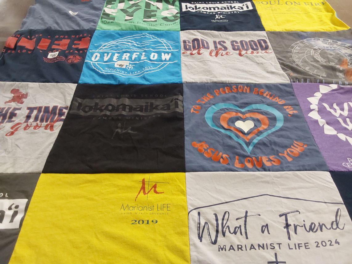 T-shirt quilt from saint louis school by Amelia from CO