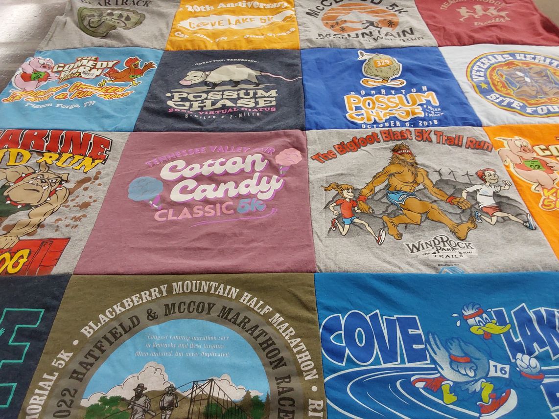 T-shirt quilt with running, marathons themes by Atress from TN