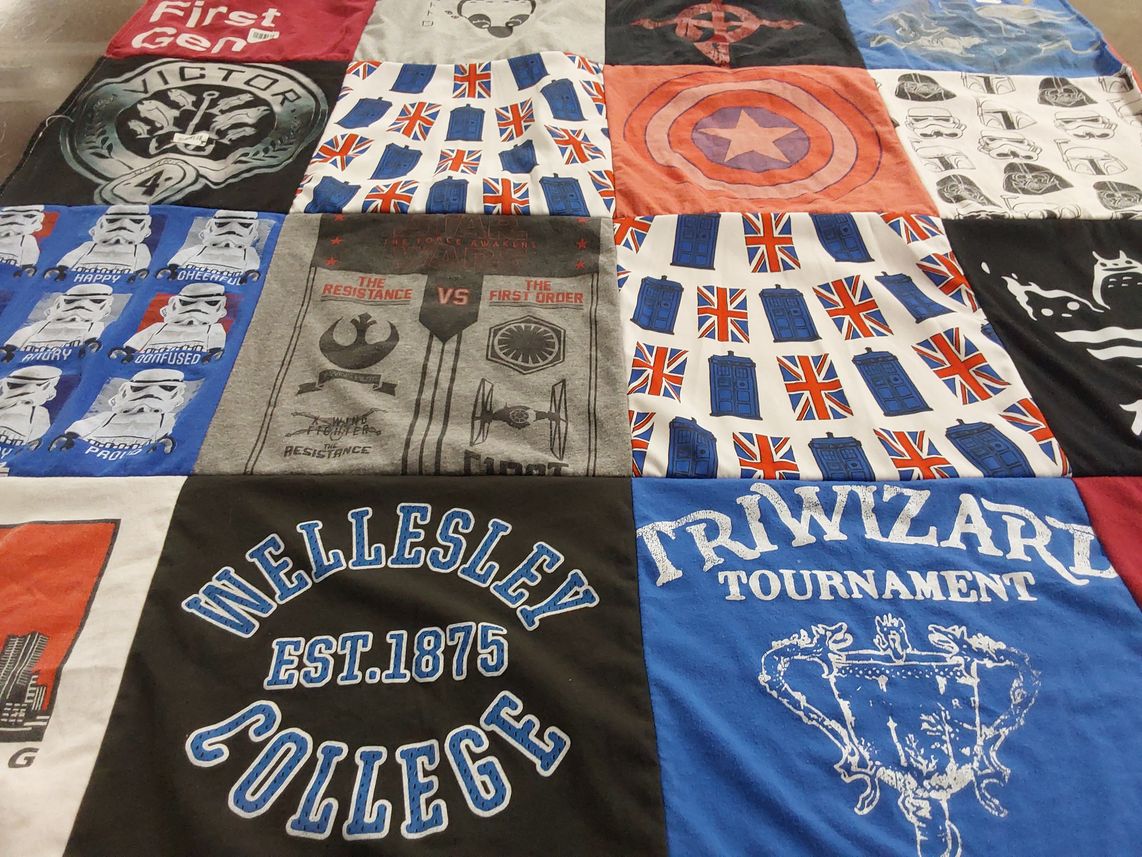 T-shirt quilt from wellesley college by Reina from FL