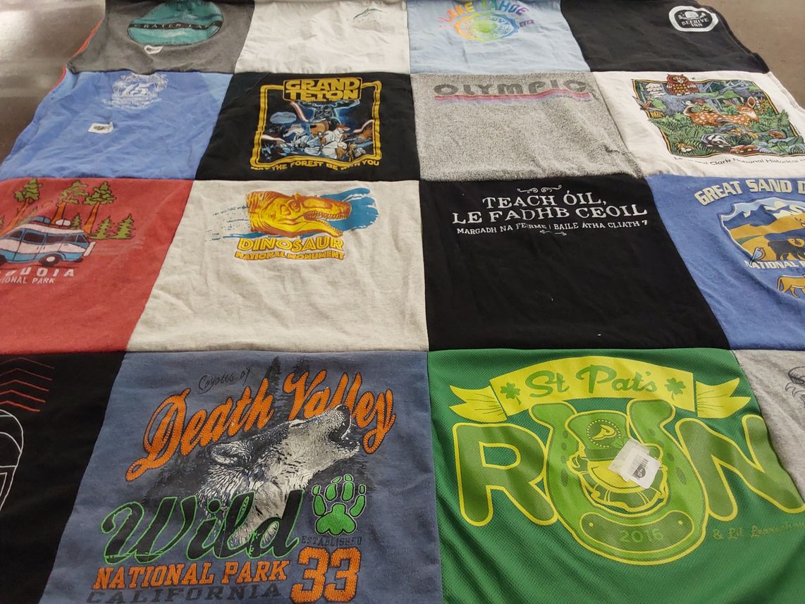 T-shirt quilt with national parks, nature themes by Autumn from OR