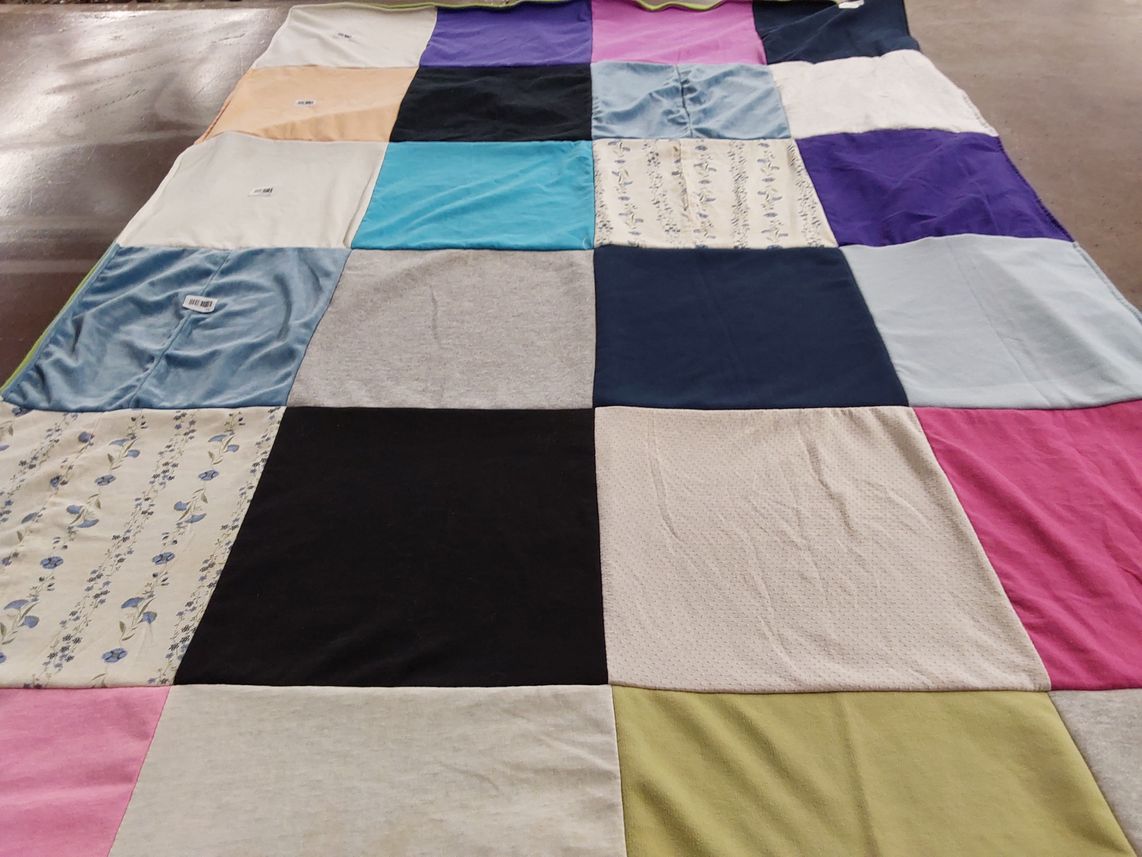 T-shirt quilt by Jessica from NY