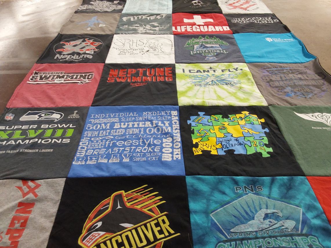 T-shirt quilt from snohomish high school by Angela from CA