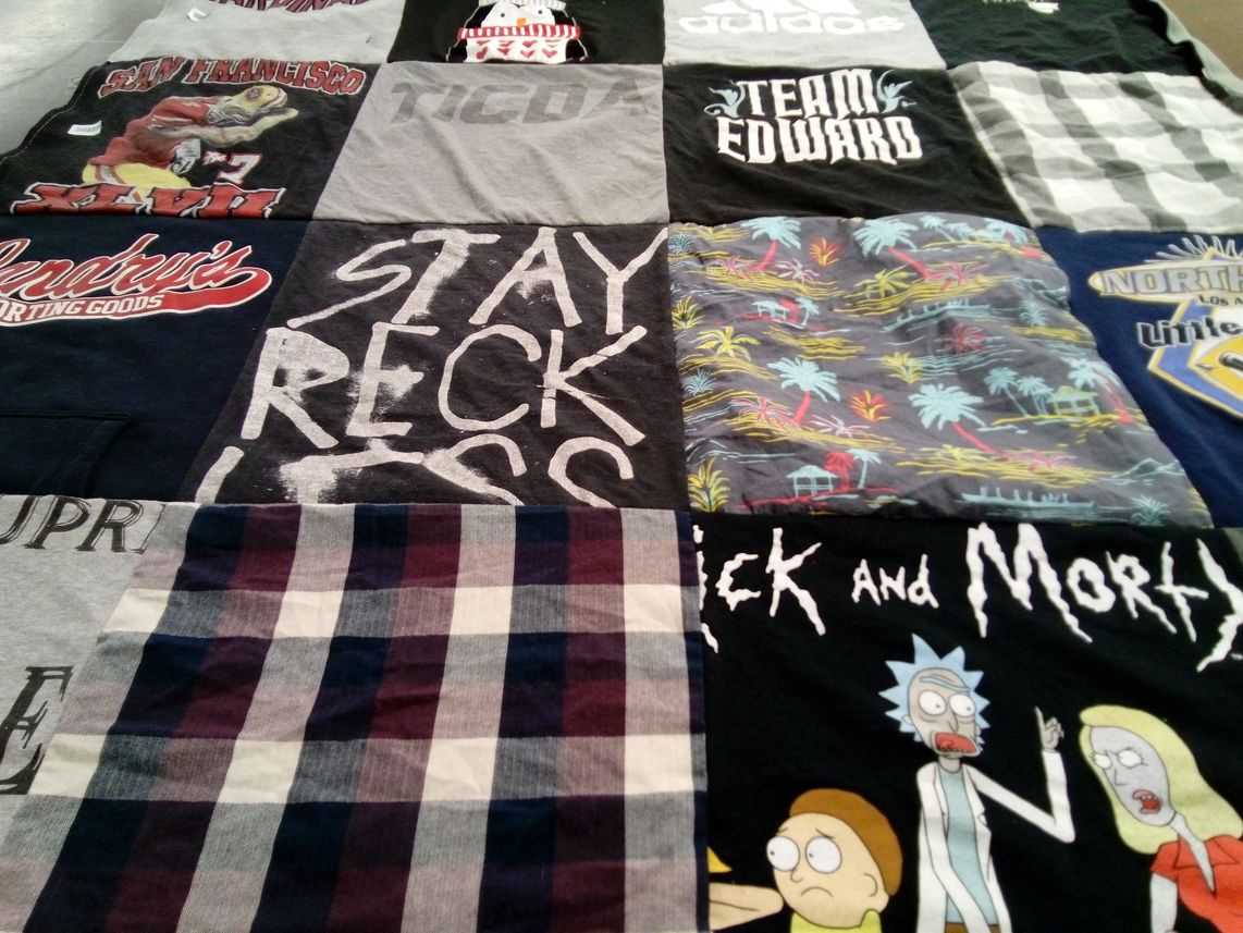 T-shirt quilt from university of redlands by Jasmine from CA
