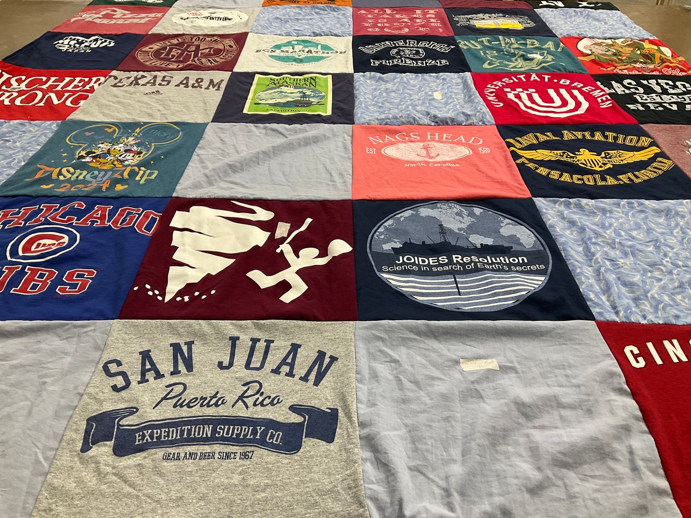 T-shirt quilt featuring chicago cubs by Gemma from OH