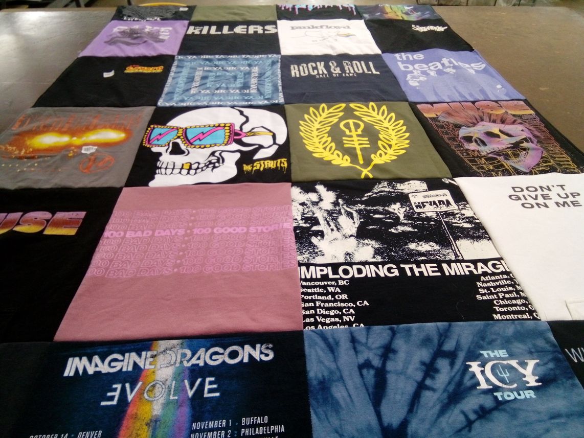T-shirt quilt with music, concerts themes by Nicole from NY