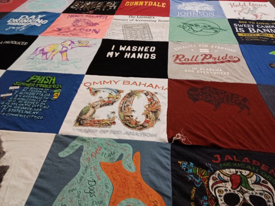 T-shirt quilt with pets, animals themes by Carol from AL