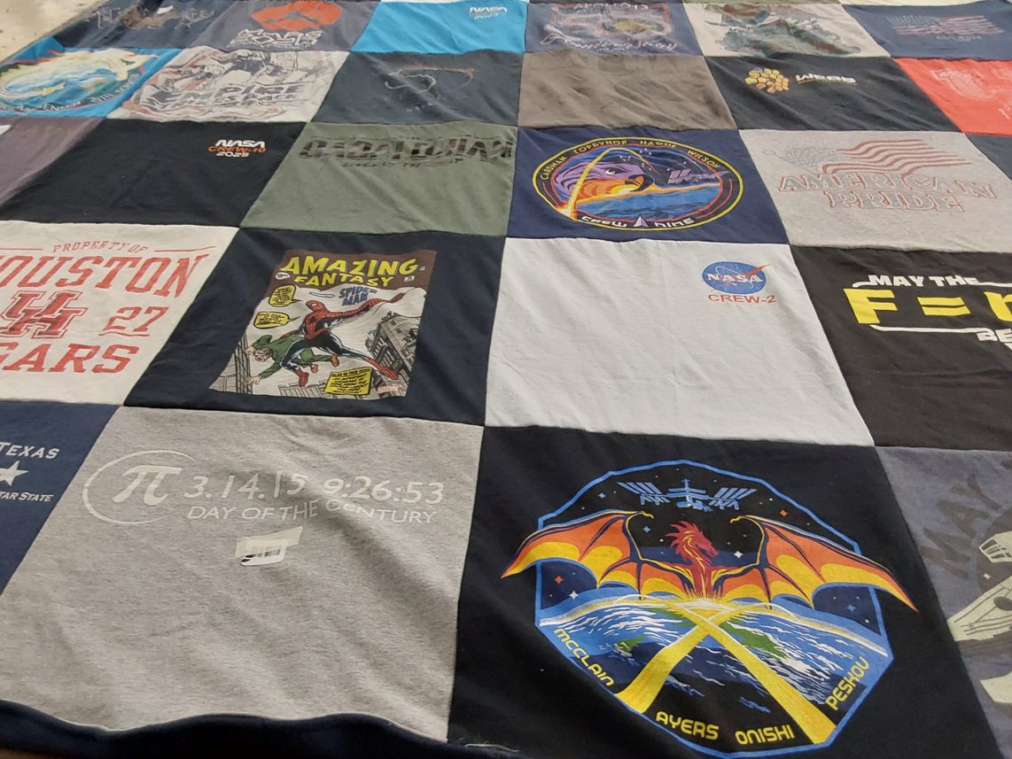 T-shirt quilt from university of houston by Abigail from TX