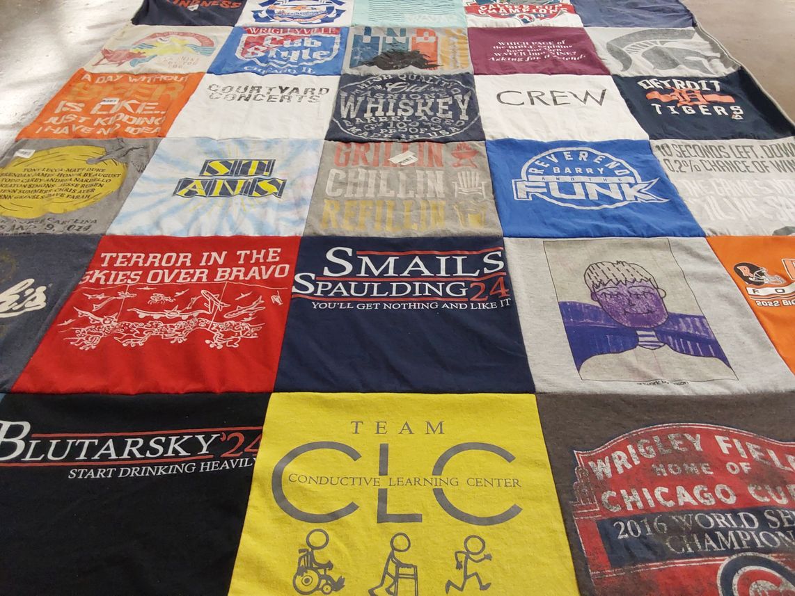 T-shirt quilt with chicago cubs, baseball themes by William from MI