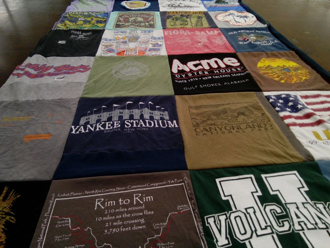 T-shirt quilt from university of hawaii by William from AL