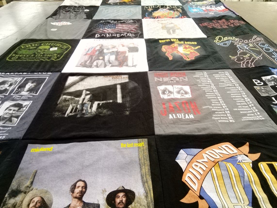 T-shirt quilt with country music themes by Diana from TX