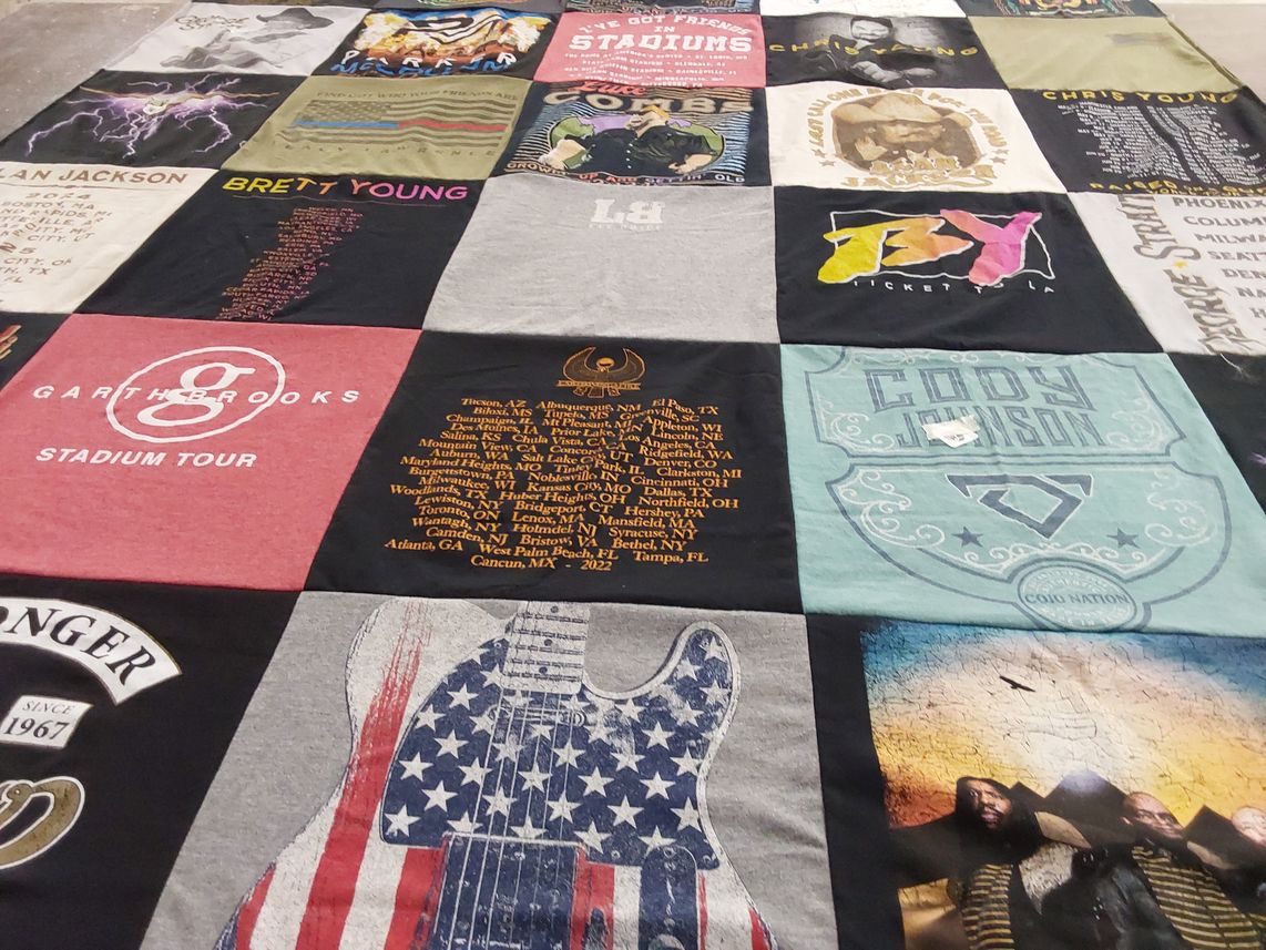 T-shirt quilt with country music, concerts themes by Stephanie from AZ