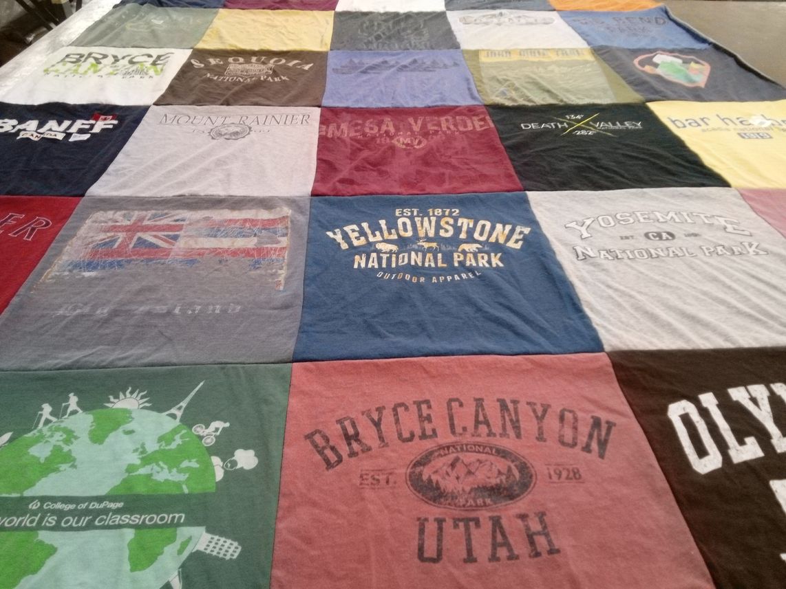 T-shirt quilt with national parks, travel themes by Michael from IL