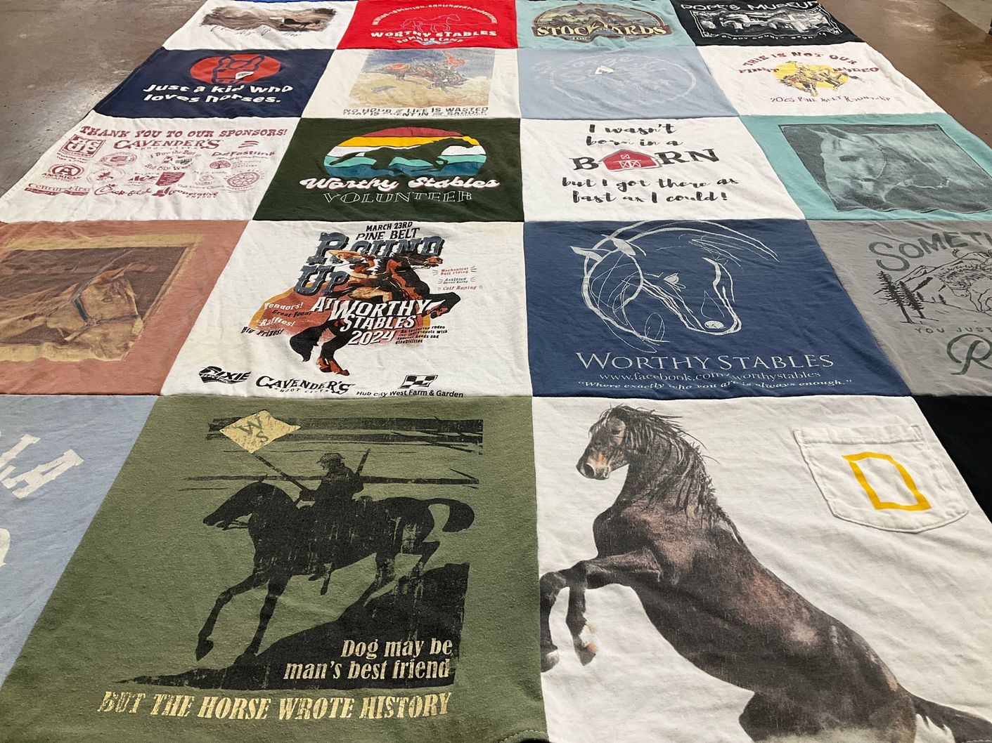 T-shirt quilt with horses, volunteering themes by Jessica from MS