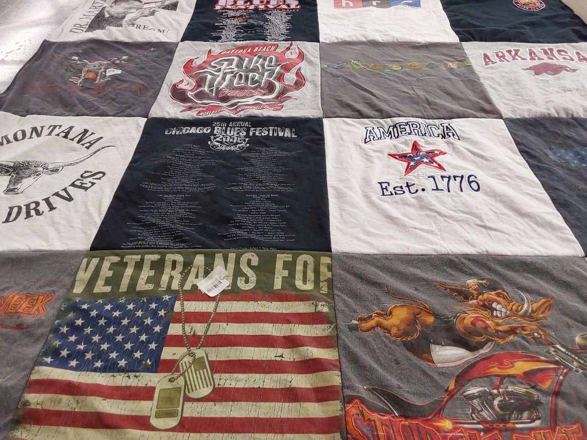 T-shirt quilt with music, veterans themes by BETSY from AR