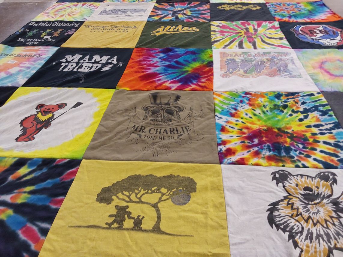 T-shirt quilt with music, tie dye themes by Thomas from NC