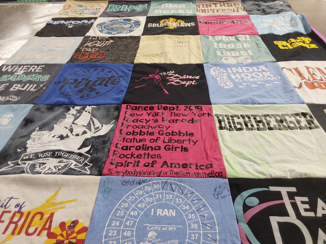 T-shirt quilt from winthrop university, indian hook elementary school by Jamie from SC