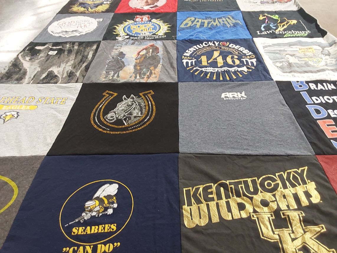T-shirt quilt featuring kentucky wildcats by Janet from KY