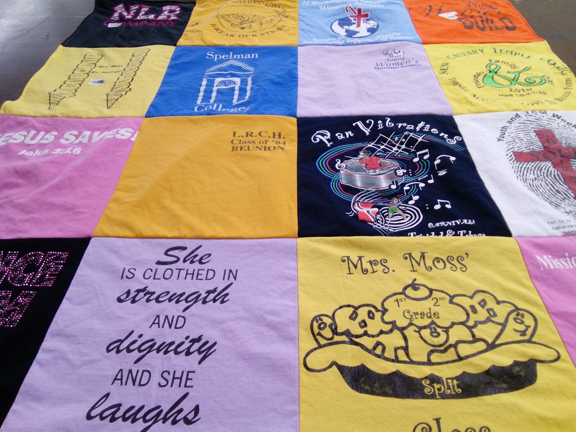 T-shirt quilt from spelman college by Eleanor from AR