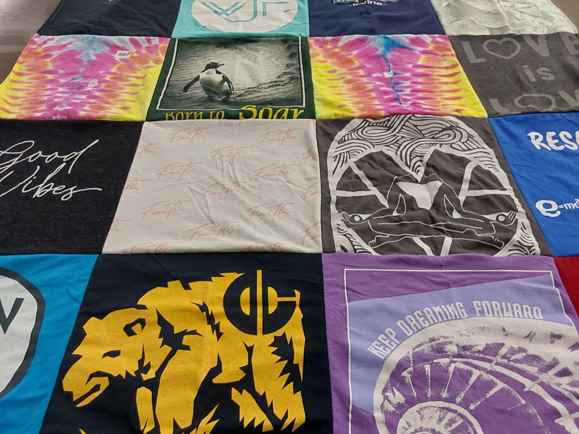 T-shirt quilt with positive thinking, self-improvement themes by Annie from CA